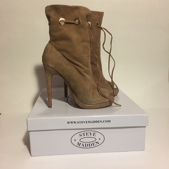 New Steve Madden Cavalier Camel Suede Bootie - Picture 2 of 8